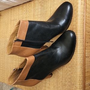 Real Leather Sam Edelman Shay boot